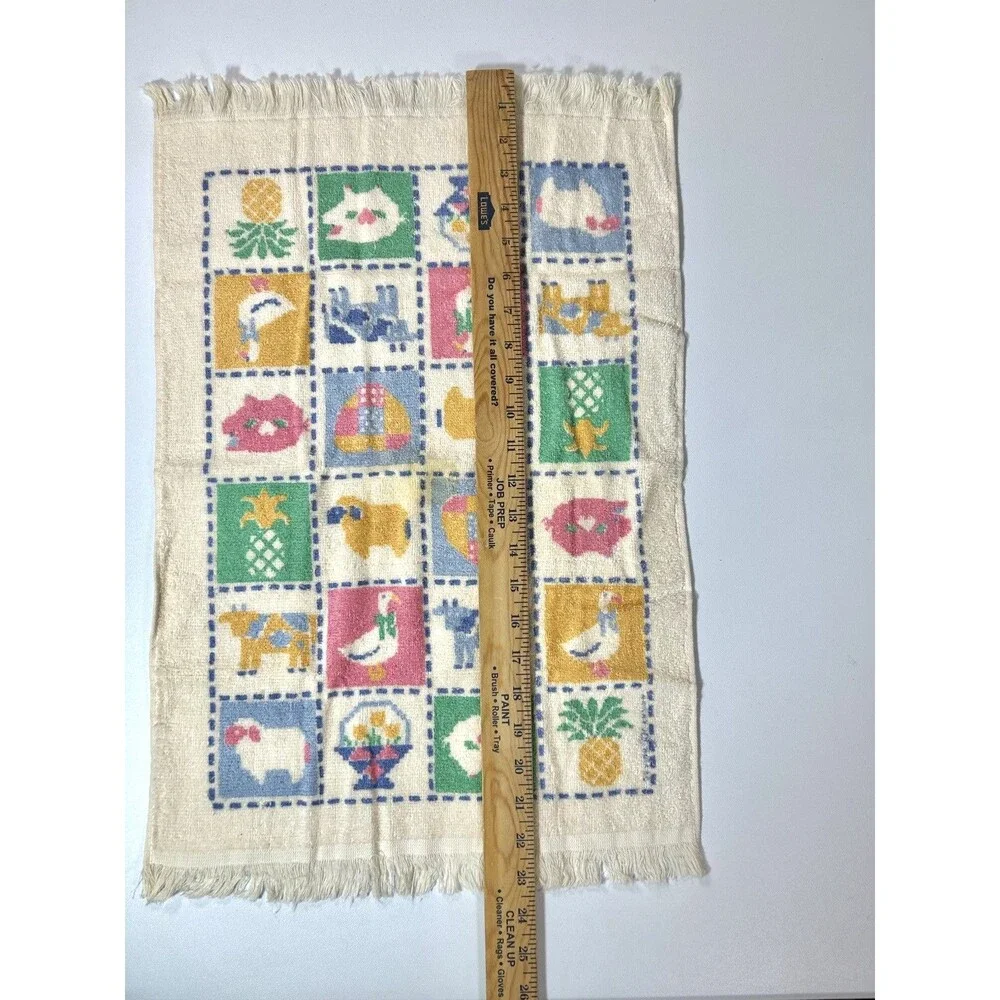 Vtg Cannon Hand Towel Farm Animal Pineapple Grid Print Cotton (See Pics)